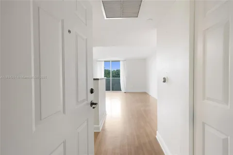 3000 Coral Way # 513, Miami FL 33145