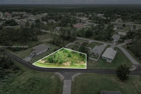 6939 Mexican Hat Dr, Sebring FL 33872