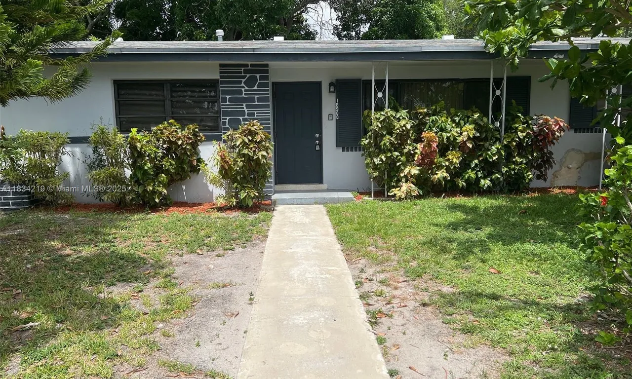 18900 NW 19th Ave, Miami Gardens FL 33056