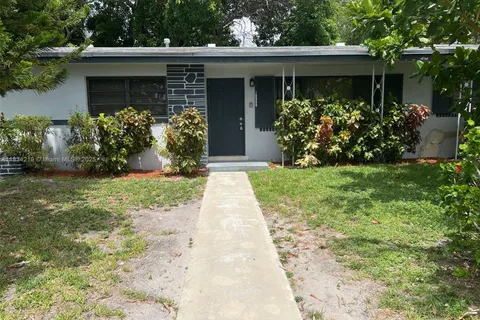 18900 NW 19th Ave, Miami Gardens FL 33056