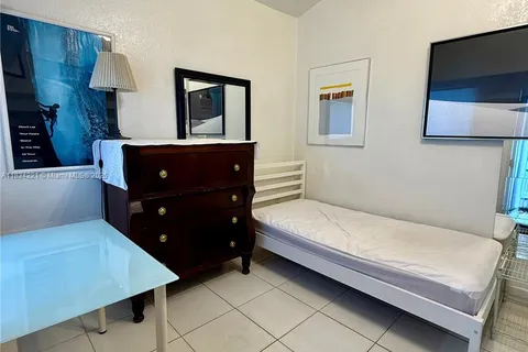 1750 SW 16th St # 1, Miami FL 33145