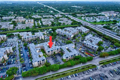 7745 SW 86th St # 222, Miami FL 33143