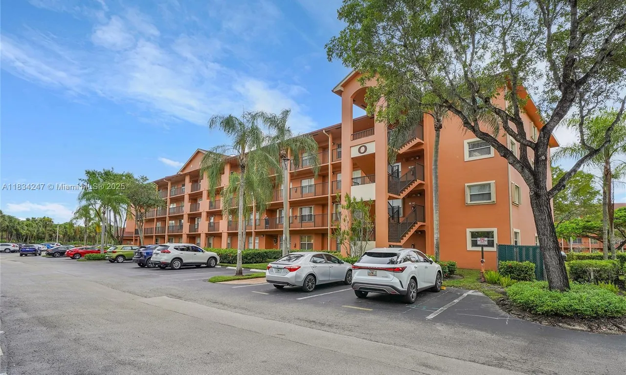 571 SW 142nd Ave # 410O, Pembroke Pines FL 33027