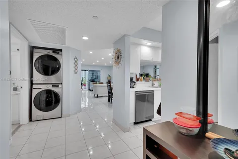 571 SW 142nd Ave # 410O, Pembroke Pines FL 33027
