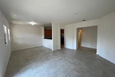 10630 NW 88th St # 105, Doral FL 33178