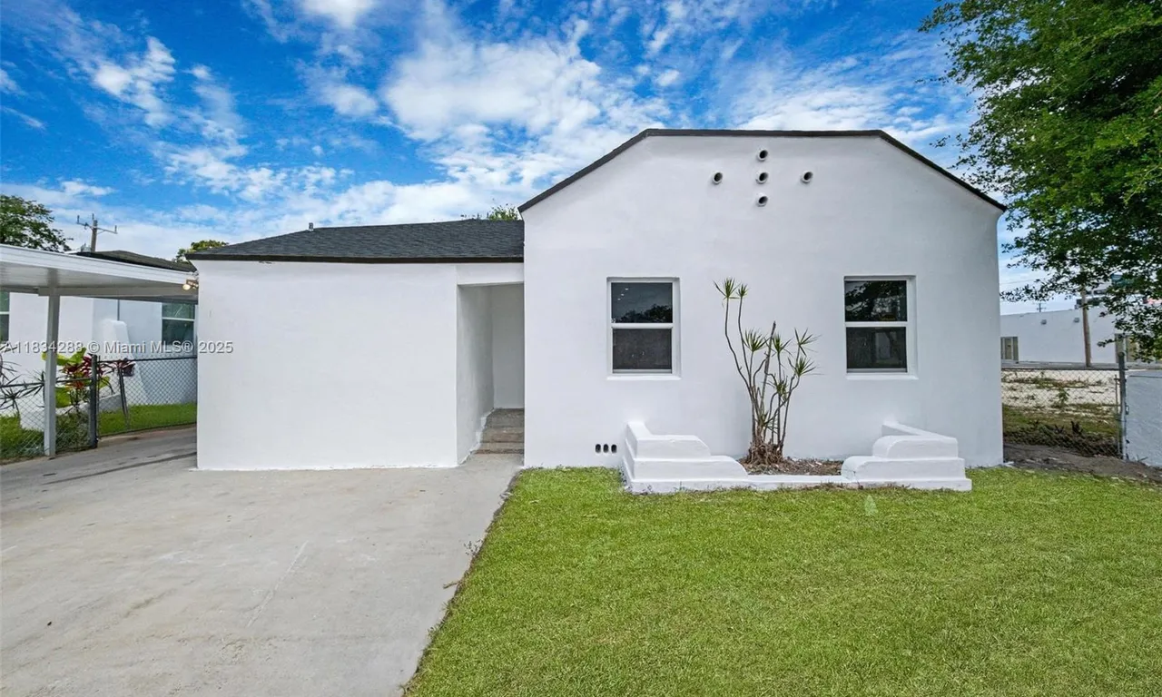 741 NW 77th Ter, Miami FL 33150