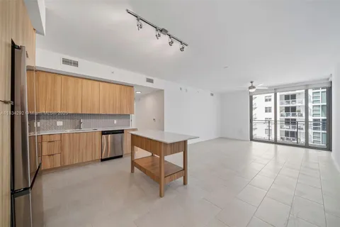 2150 N Bayshore Dr # 2409, Miami FL 33137