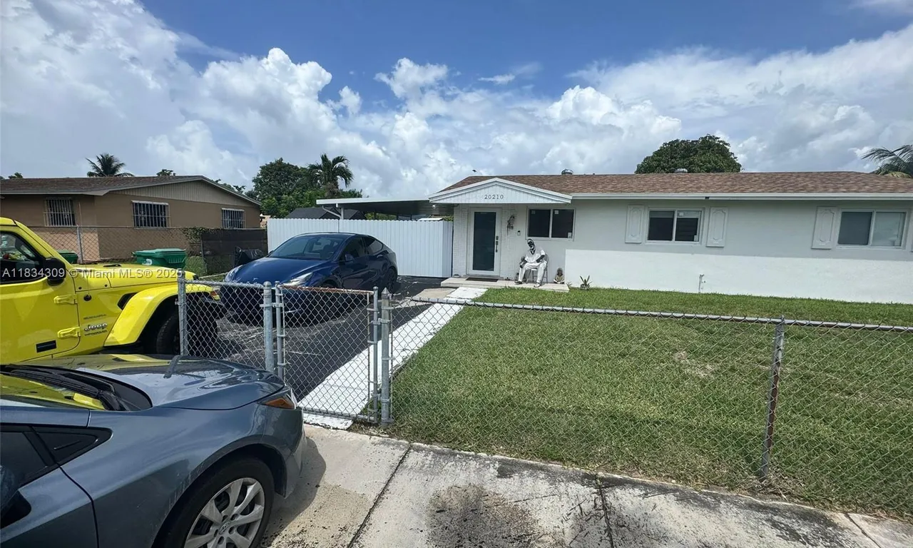 20210 SW 112th Pl, Miami FL 33189