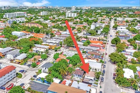 1800 SW 3rd St #C, Miami FL 33135