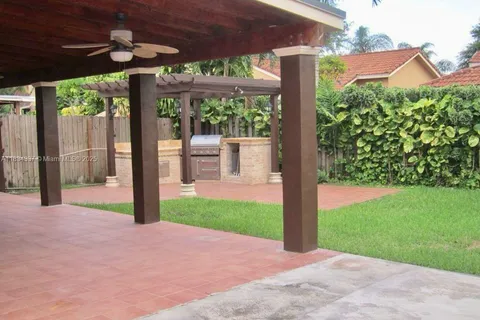 13356 NW 8th Ln # 13356, Miami FL 33182