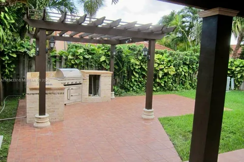 13356 NW 8th Ln # 13356, Miami FL 33182
