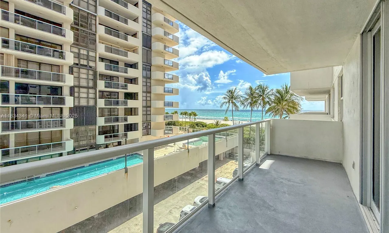 5701 Collins Ave # 417, Miami Beach FL 33140