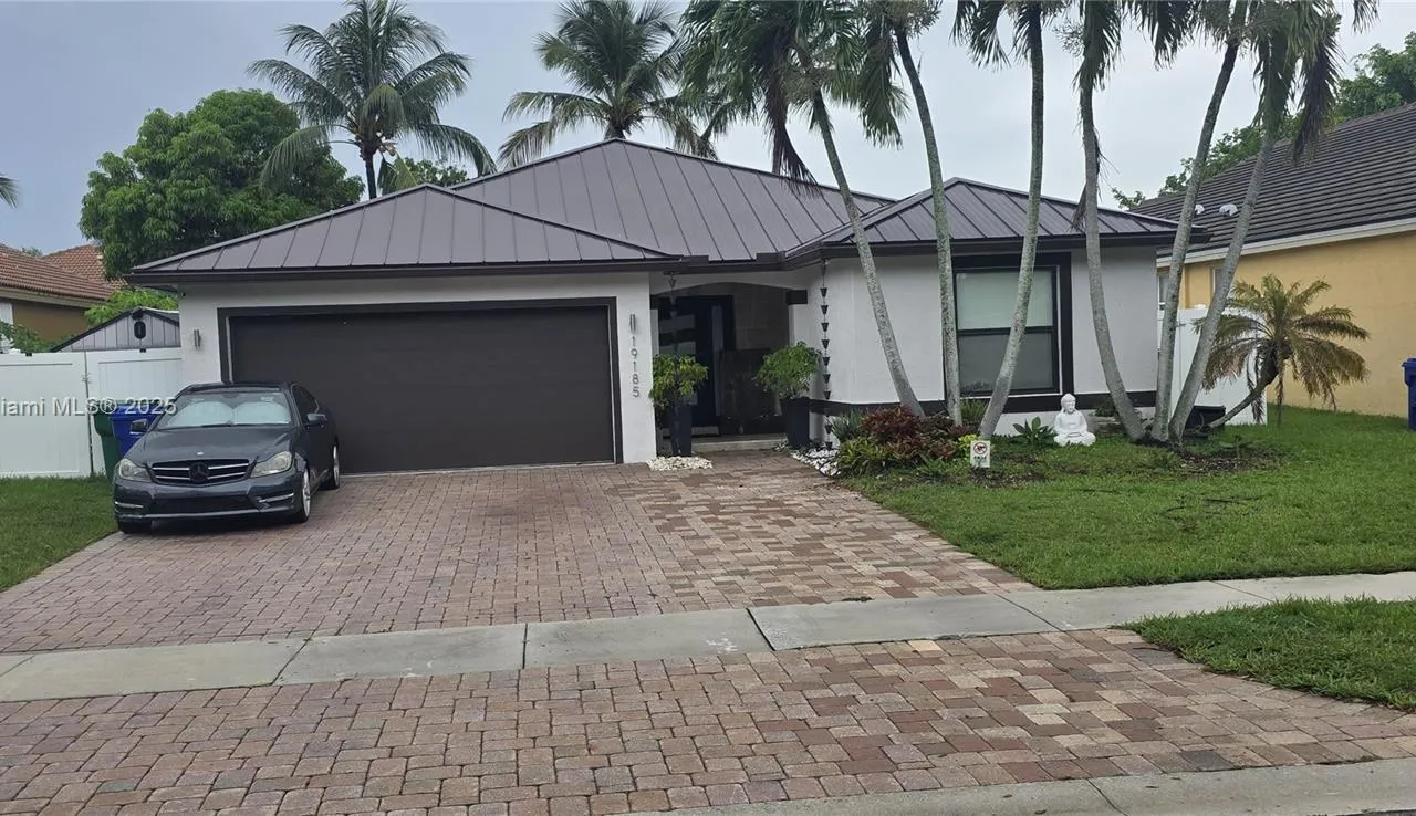19185 SW 25th Ct, Miramar FL 33029