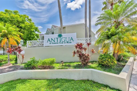 17520 NW 67th Pl # 3, Hialeah FL 33015
