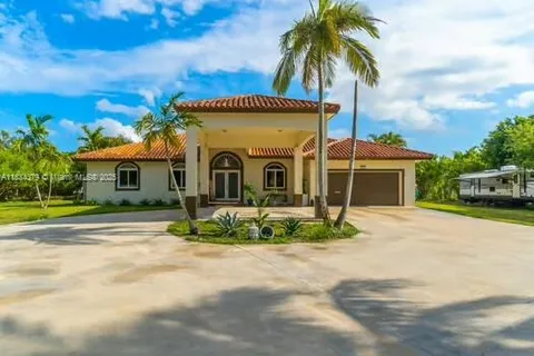 20890 SW 240th St, Homestead FL 33031