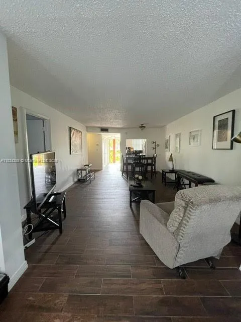 3001 E Sunrise Lakes Dr # 110, Sunrise FL 33322