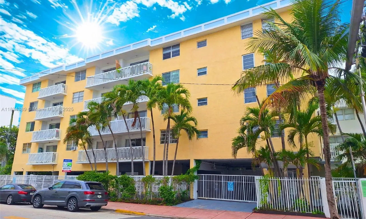 1357 Collins Ave # D3, Miami Beach FL 33139