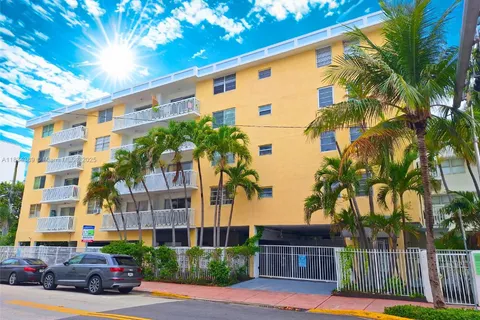 1357 Collins Ave # D3, Miami Beach FL 33139