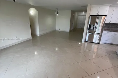 4101 SW 148th Pl # 4101, Miami FL 33185