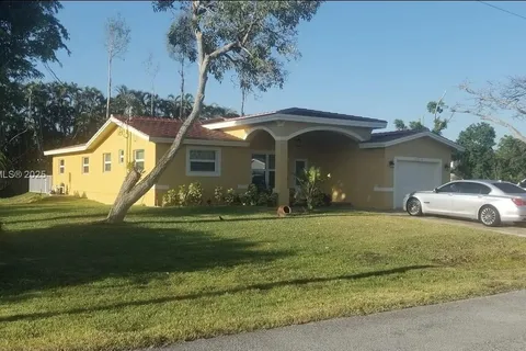 12290 NW 20th Ct, Plantation FL 33323