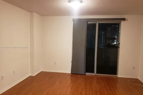 36 NW 6th Ave # 906, Miami FL 33128