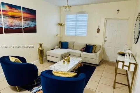 2811 SE 17th Ave # 110, Homestead FL 33035
