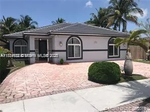 4908 SW 143rd Ave, Miami FL 33175