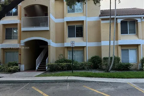 2350 NW 33rd St # 805, Oakland Park FL 33309