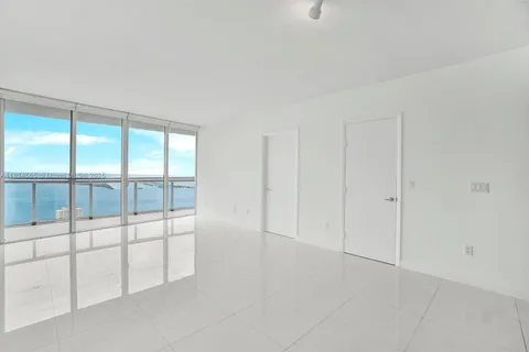 465 Brickell Ave # 4505, Miami FL 33131