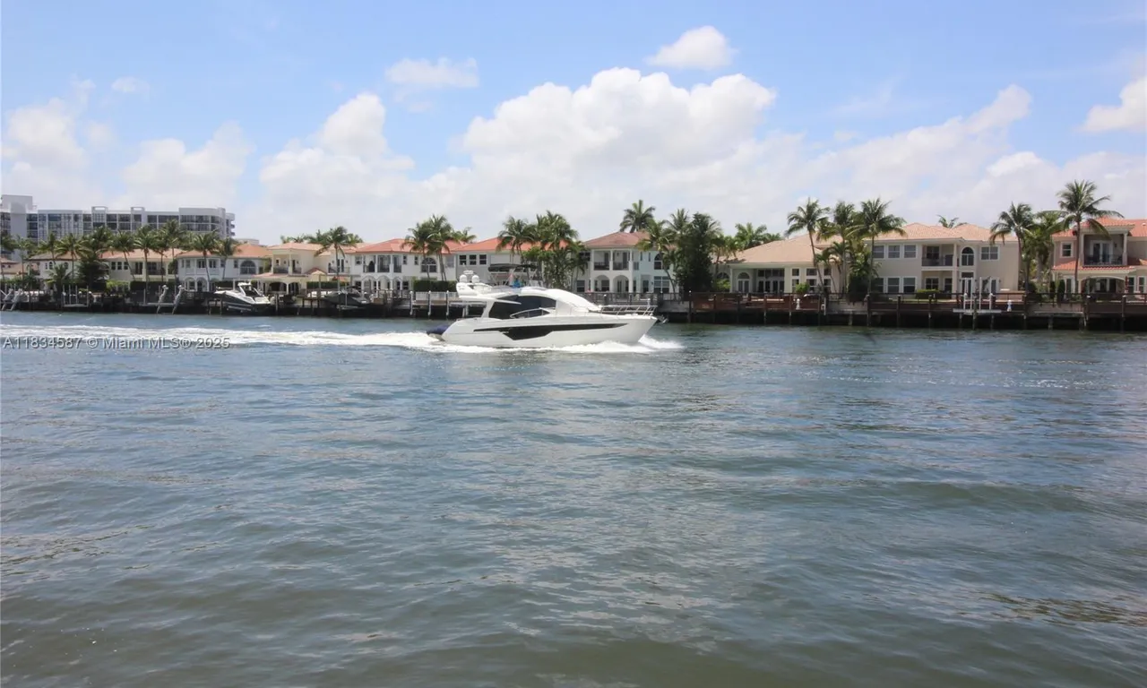 2200 S Ocean Dr # N101, Hollywood FL 33019