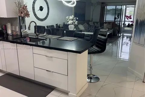13355 SW 16th Ct # 105E, Pembroke Pines FL 33027