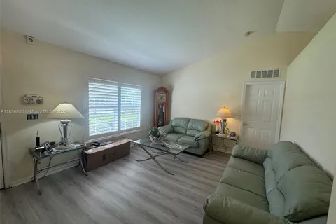 8535 104th Ct, Vero Beach FL 32967