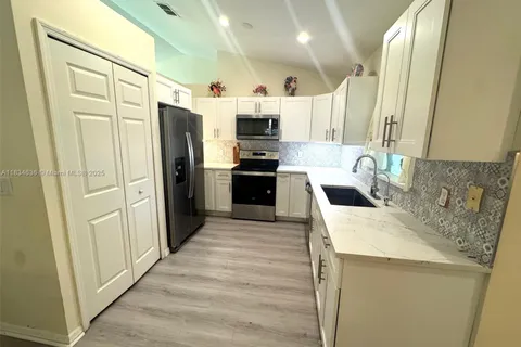 8535 104th Ct, Vero Beach FL 32967