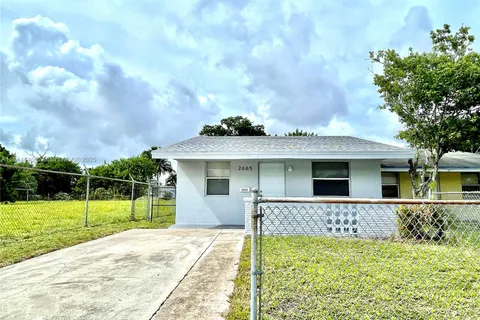 2665 NW 20th St, Fort Lauderdale FL 33311