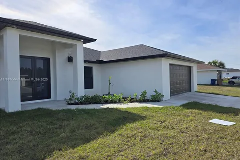 1605 W 11th Street, Lehigh Acres FL 33971