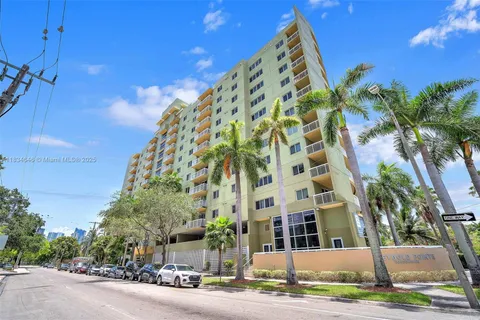 816 NW 11th St # 801, Miami FL 33136