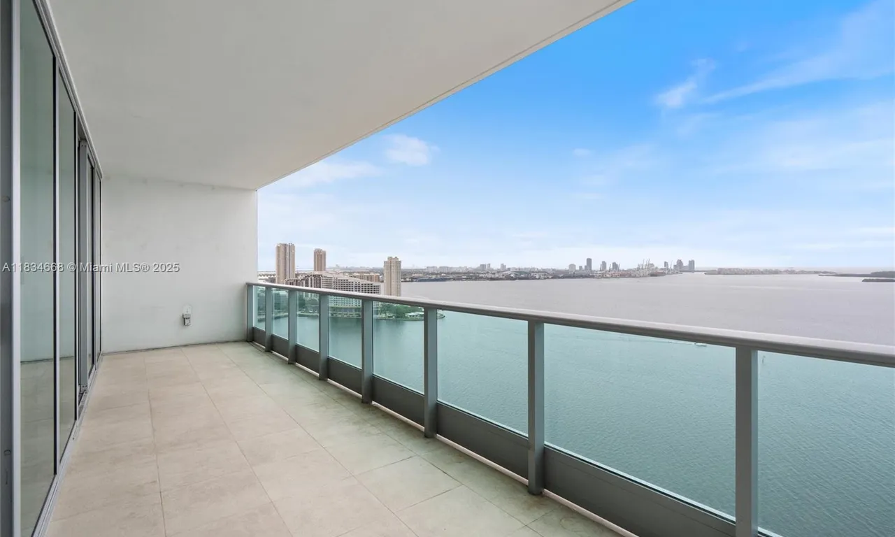 1331 Brickell Bay Dr # 2705, Miami FL 33131