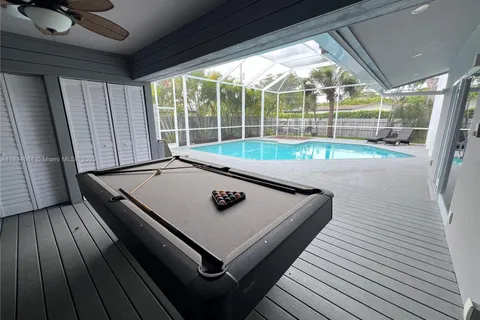 1405 N 46th Ave, Hollywood FL 33021