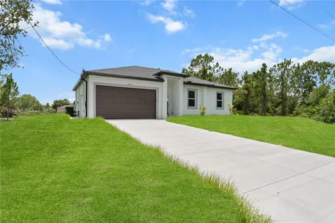 858 PORTLAND ST E, Lehigh Acres FL 33974