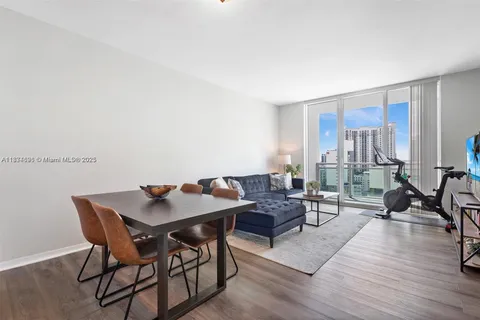 951 Brickell Ave # 1903, Miami FL 33131