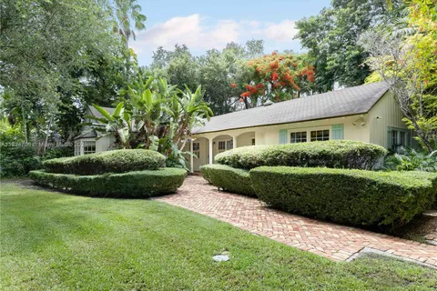 4001 Hardie Ave, Miami FL 33133