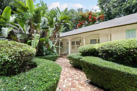 4001 Hardie Ave, Miami FL 33133