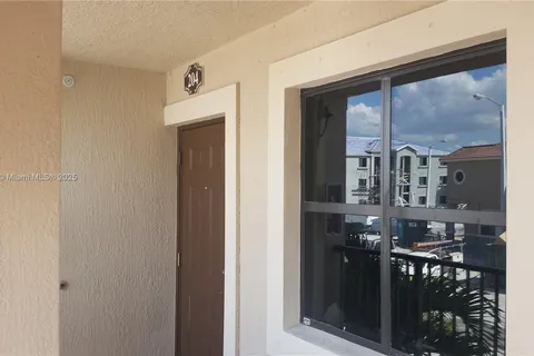 22441 SW 88th Pl # 5, Cutler Bay FL 33190