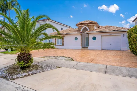 15535 SW 10th St # 15535, Miami FL 33194