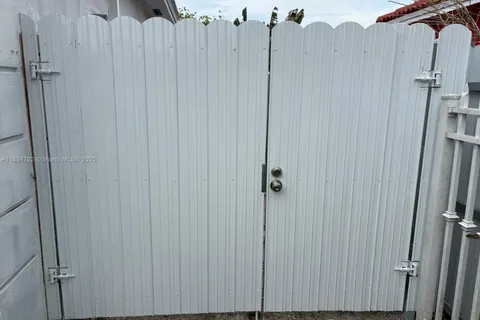 25453 SW 122nd Pl, Homestead FL 33032