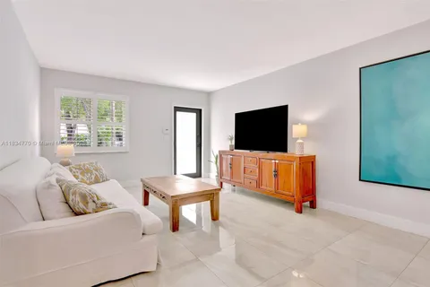1117 Wallace St., Coral Gables FL 33134