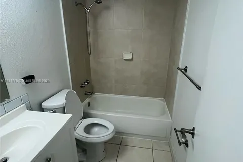 1805 Sans Souci Blvd # 215, North Miami FL 33181