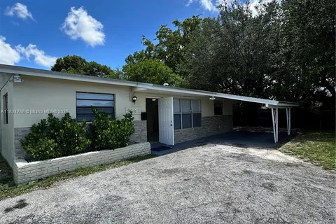 3141 NW 14th St, Lauderhill FL 33311