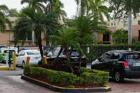 140 NW 87th Ave # G214, Miami FL 33172