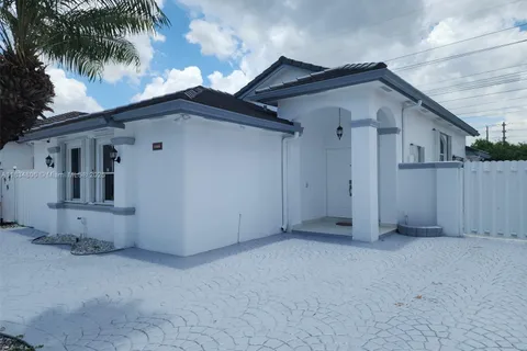 986 NW 136th Ct # 986, Miami FL 33182